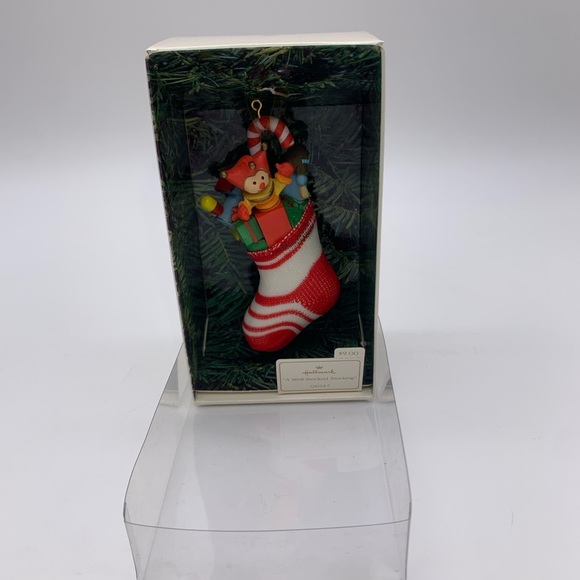 Hallmark 1981 “A Well-Stocked Stocking” Tree Trimmer Keepsake Ornament NIB - Picture 8 of 9